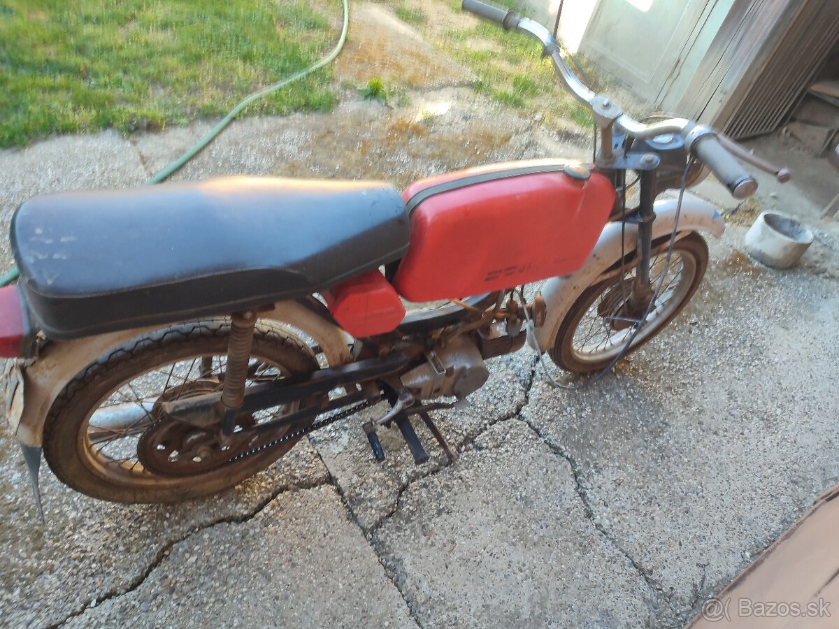 Jawa 50/23 - 4
