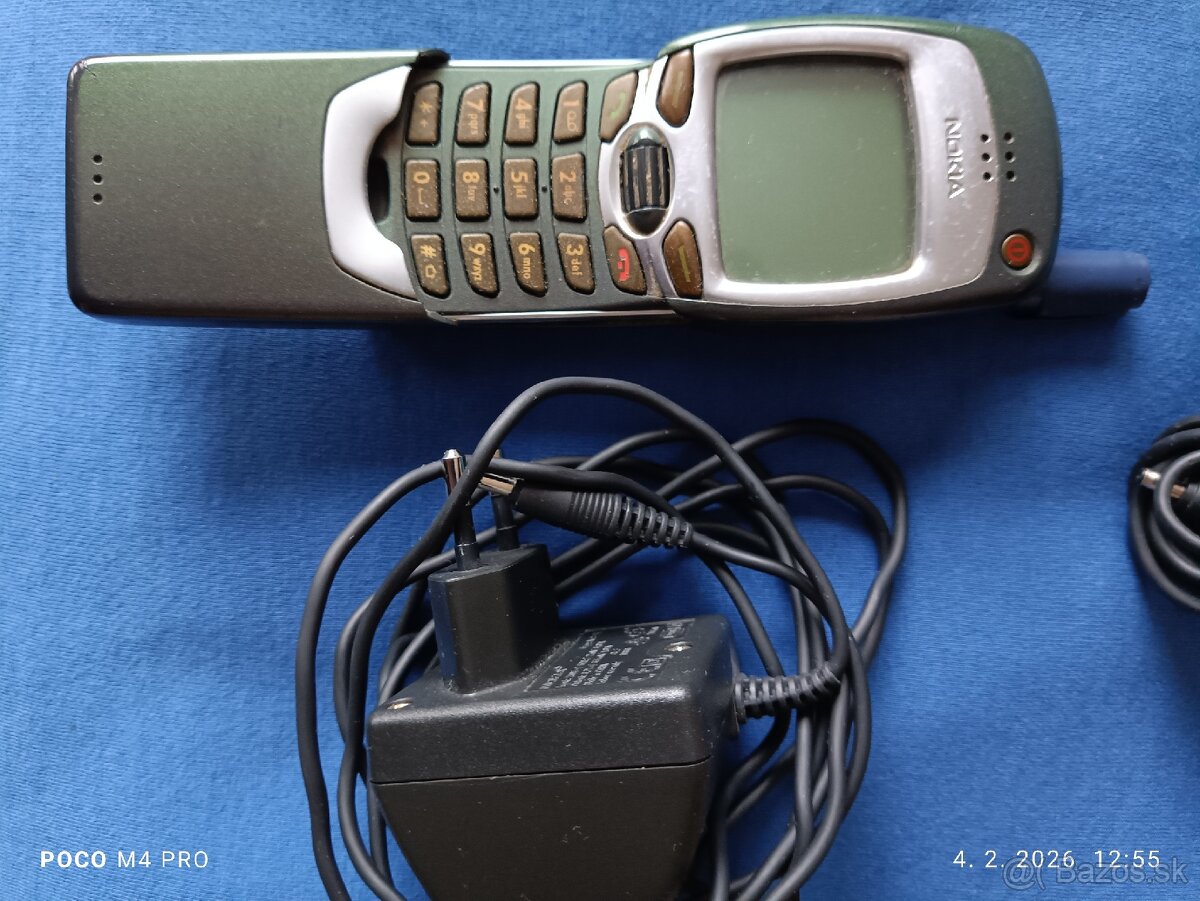 PONÚKAM NA PREDAJ IKONICKÝ ZBERATEL.KUS NOKIA 8110 - 4