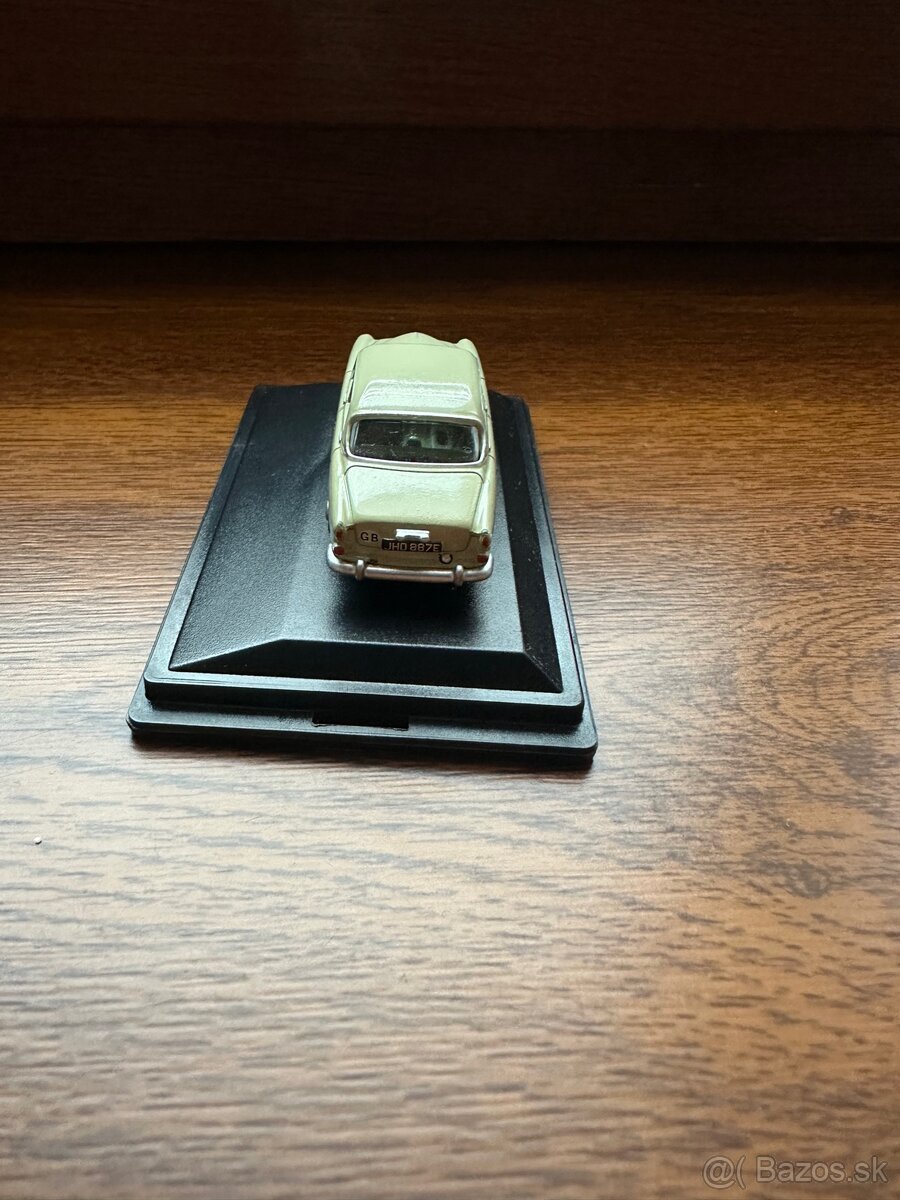 Oxford Volvo Amazon 1:76 - 4