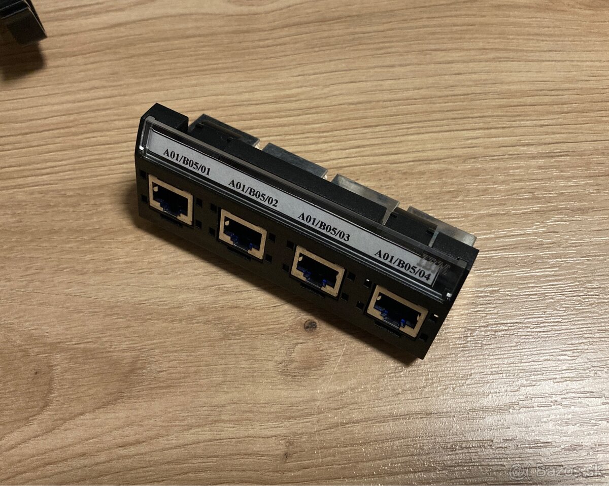 Patch panel 48-portový s organizérom - 4
