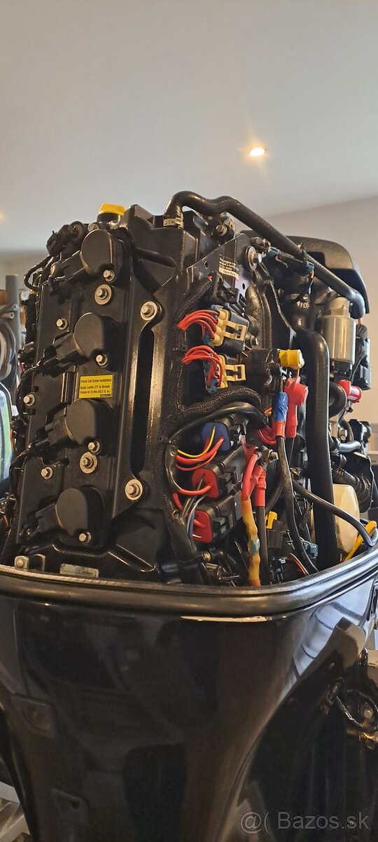 Lodný motor Mercury 115hp, EFI - 4