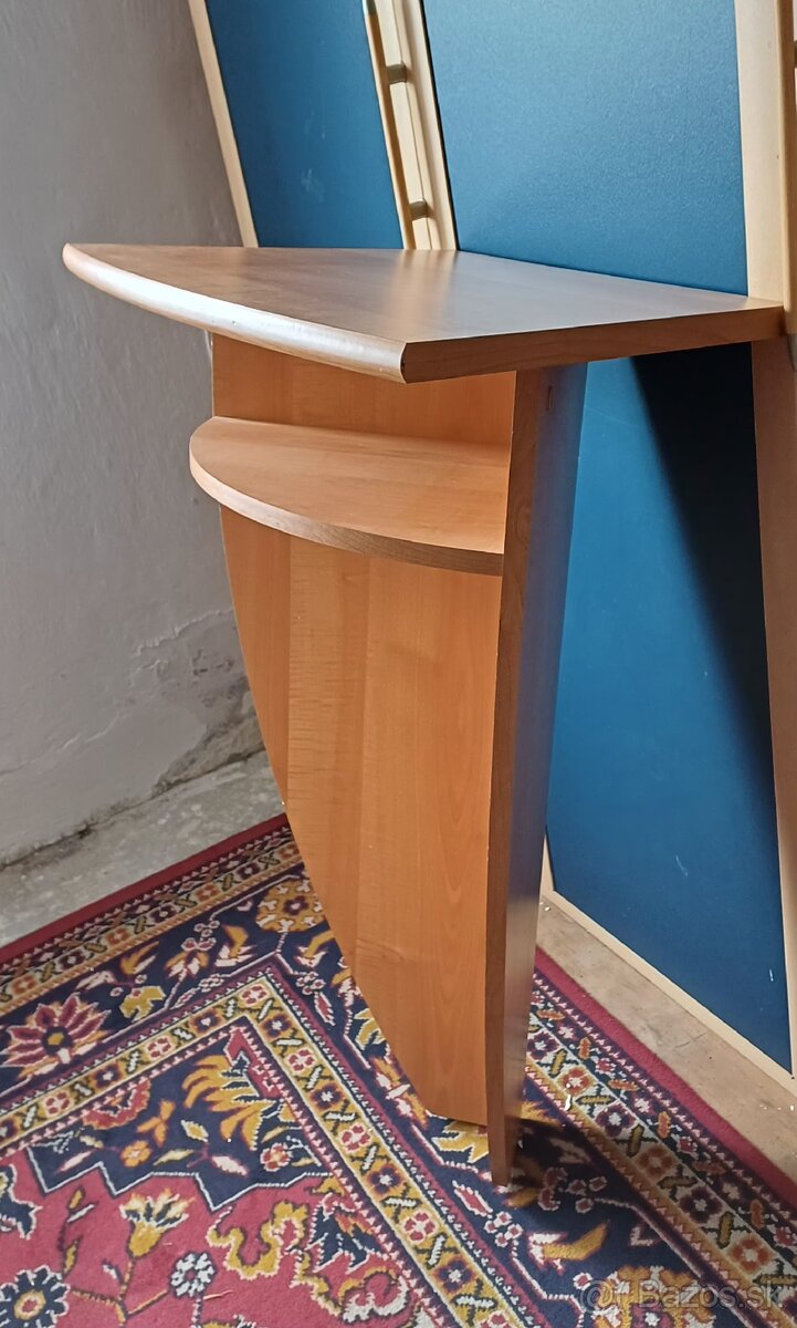 Odkladací stolík - 4