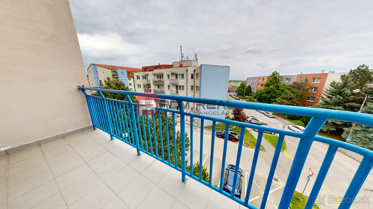 veľkometrážny 3 izbový byt s parkovacím miestom na predaj - 4