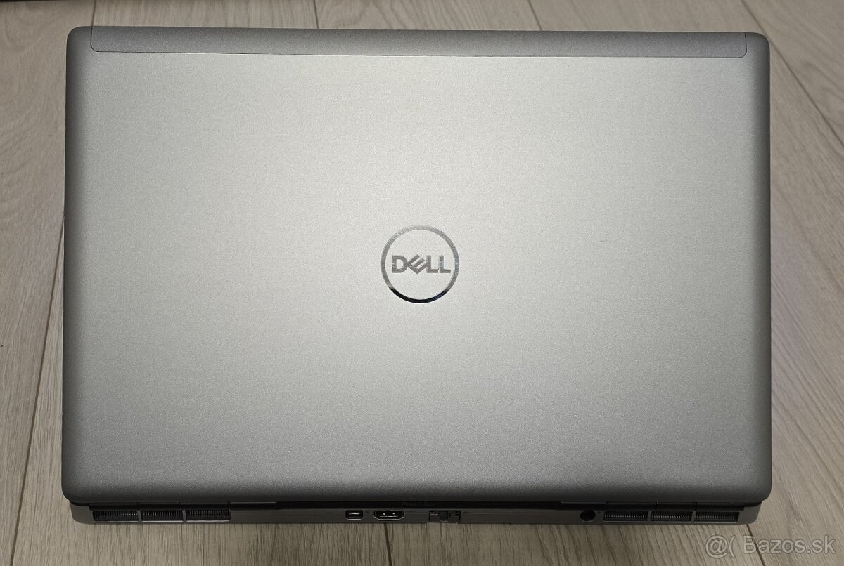 DELL Precision 7550 i7-10850H/32GB/500GB/NVIDIA Quadro - 4