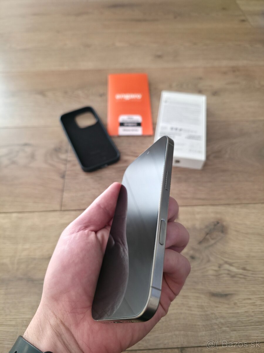 Iphone 16 PRO 256GB Natural Titanium - 4