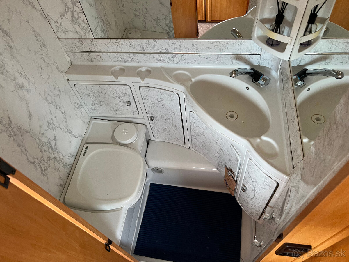 Karavan LMC 490 LUXUS+Předstan - 4