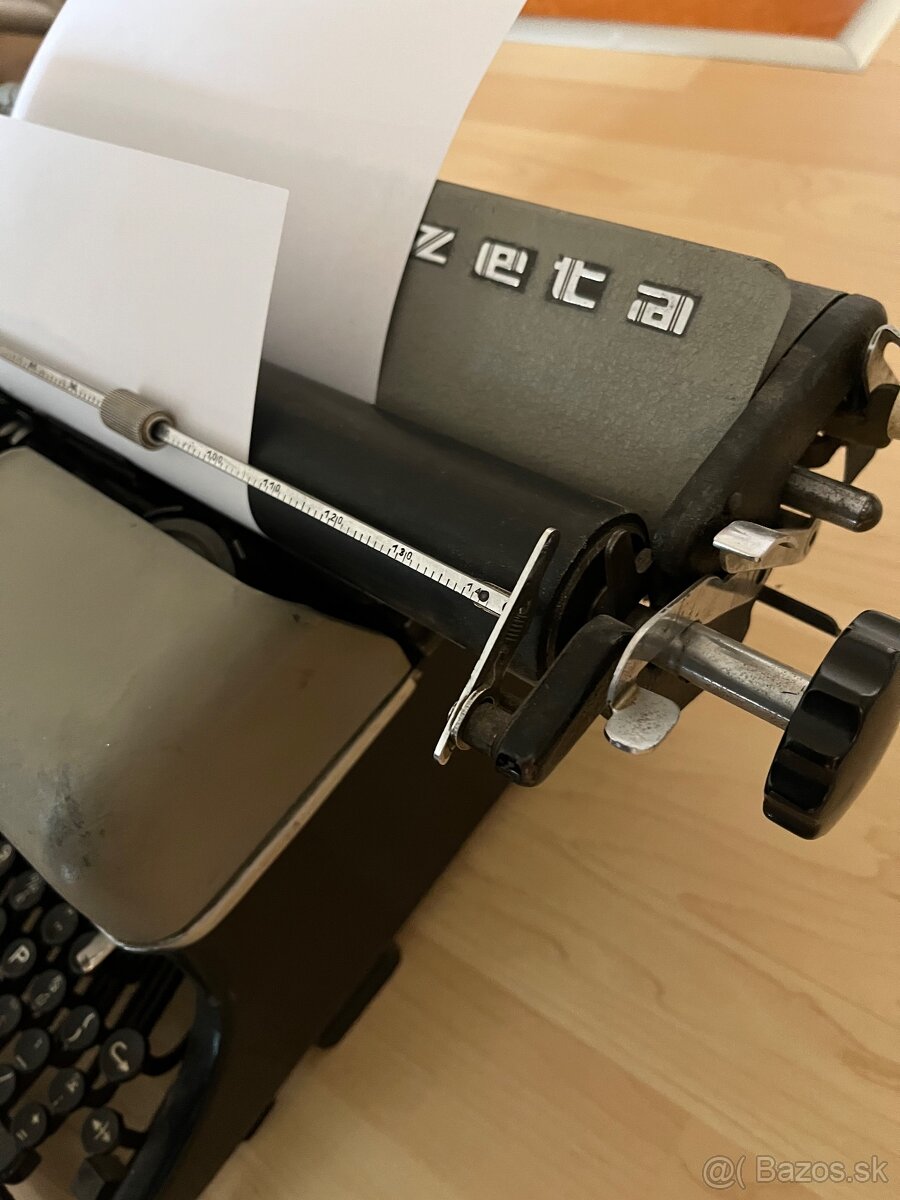 Písací stroj ZETA - 4