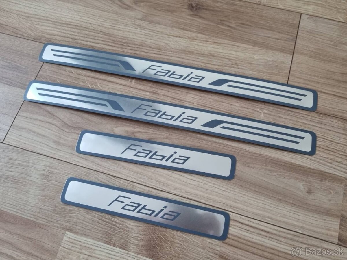 OCHRANNE DEKORACNE LISTY NA PRAHY DVERI - 4