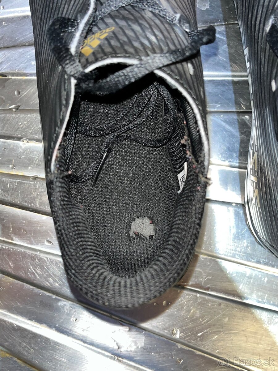 Predám Adidas turfy - 4