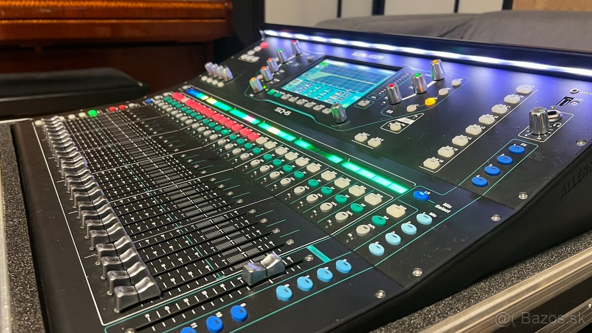 Allen & Heath SQ6 - 4