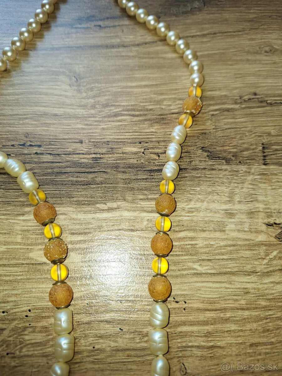 STARÝ NÁHRDELNÍK - 4