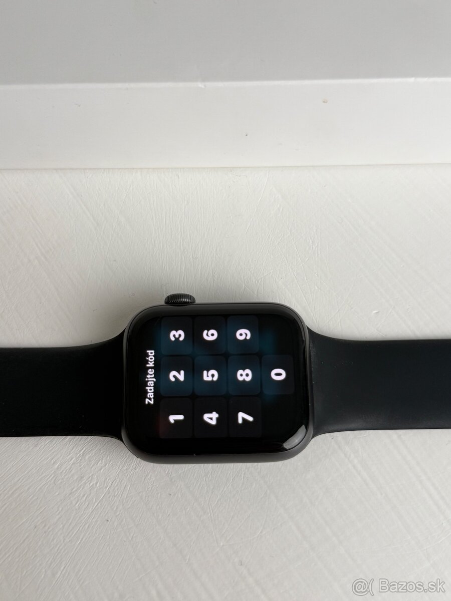 Apple Watch SE 2gn. 44mm - 4