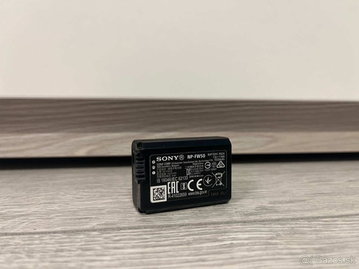 Sony alpha a6000 + príslušenstvo - 4