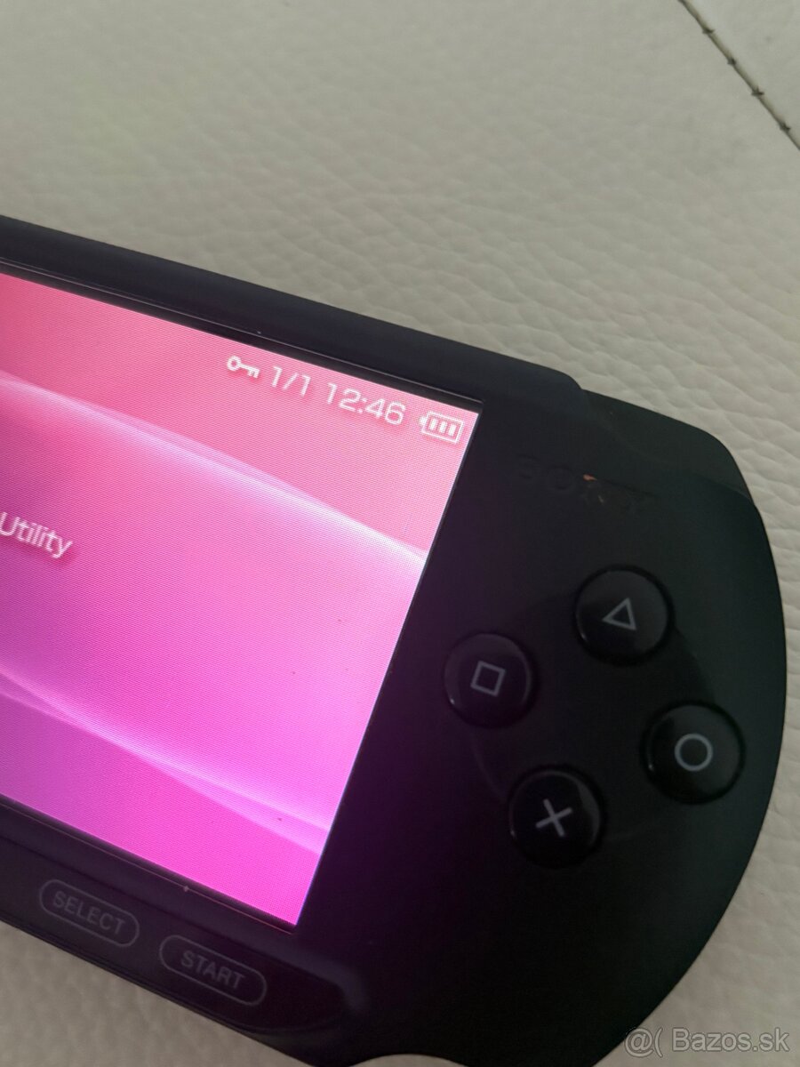 Playstation Portable 1004-E + 14 Hier - 4