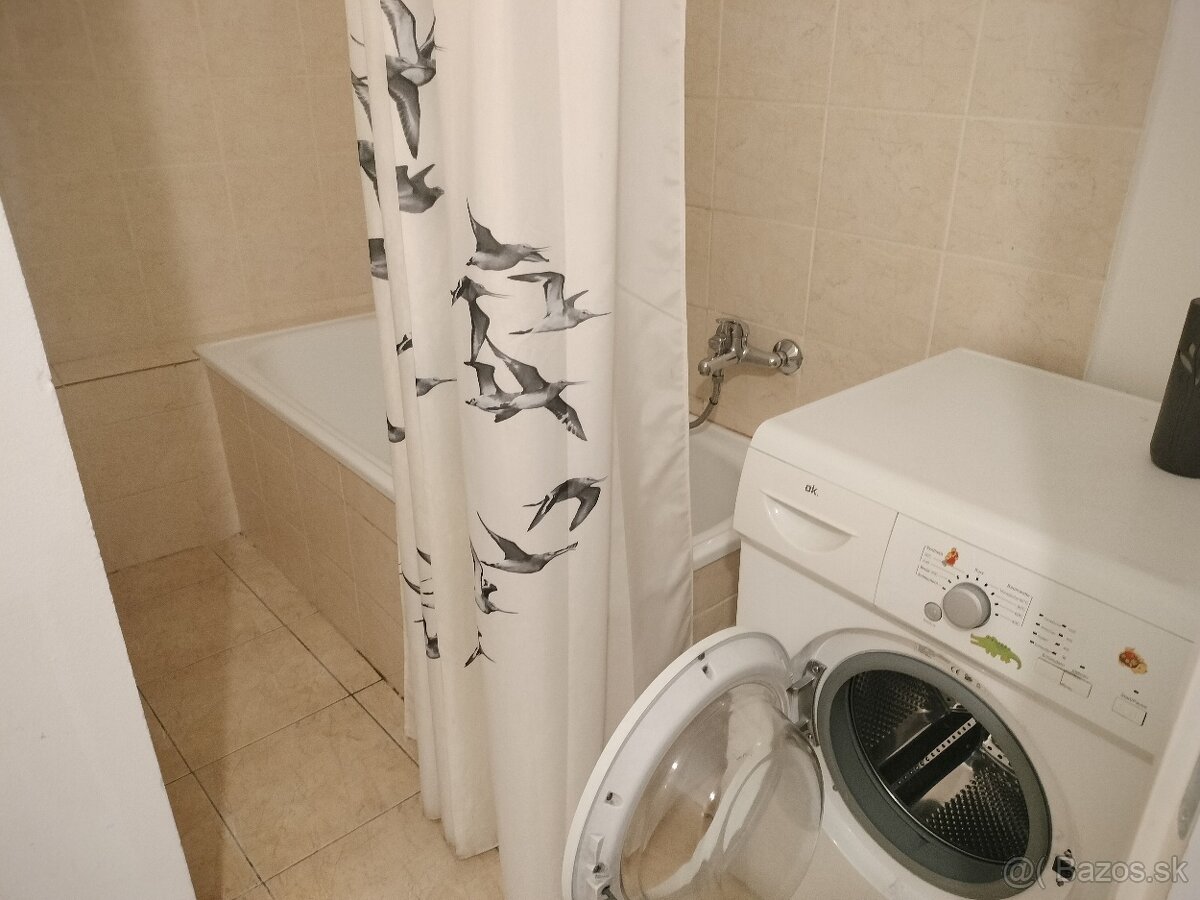 Prenájom garsónky, JUH - 4