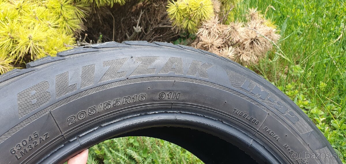 Bridgestone Blizzak , 205/55 R16 celorocns - 4
