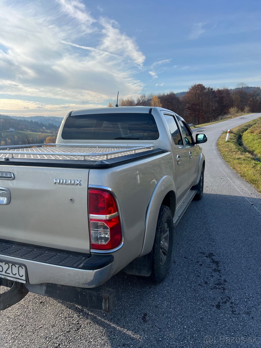 Toyota Hilux 2.5 D-4D 4×4 165 000km - 4