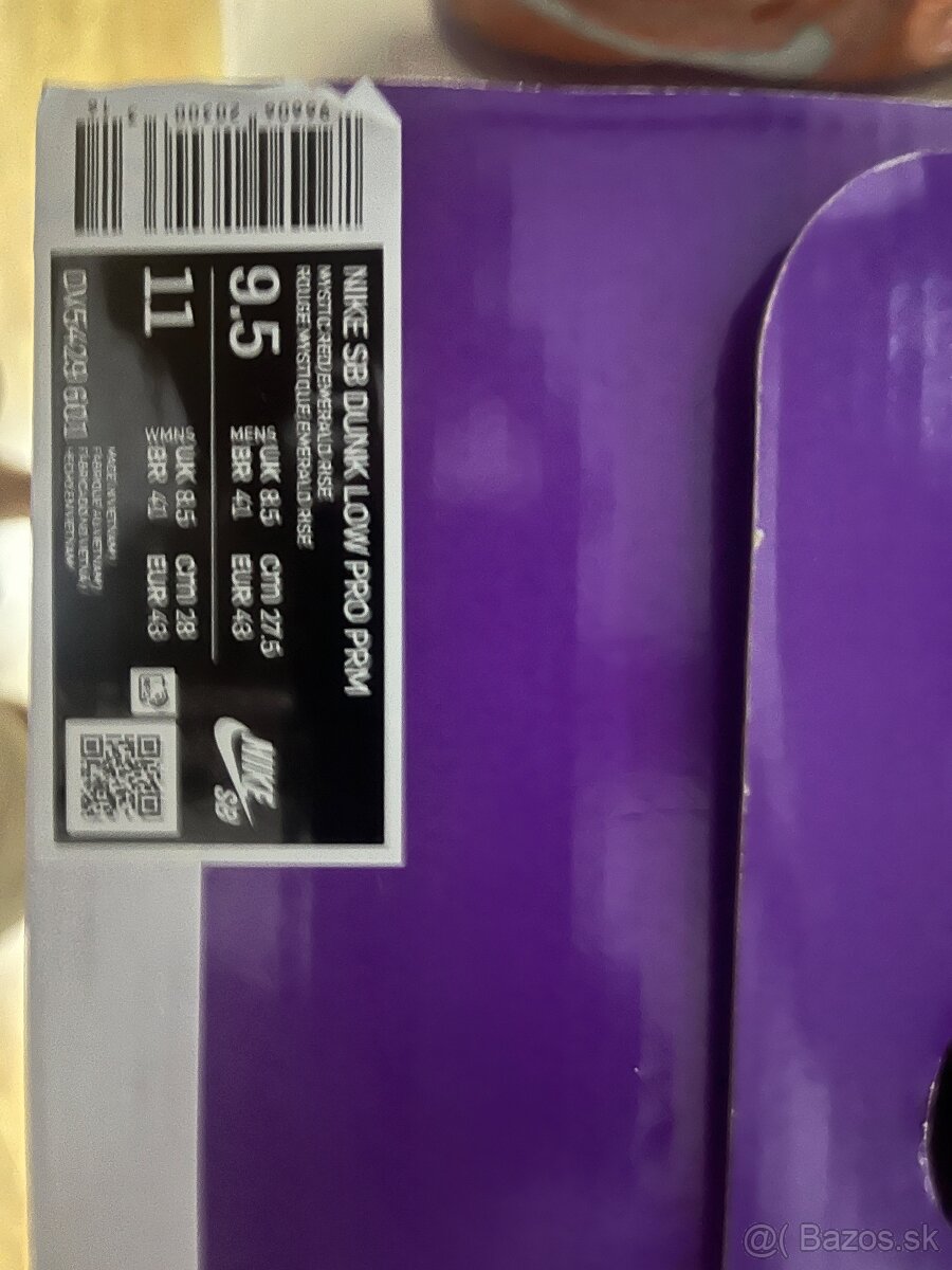 Predavam tieto topanky - 4