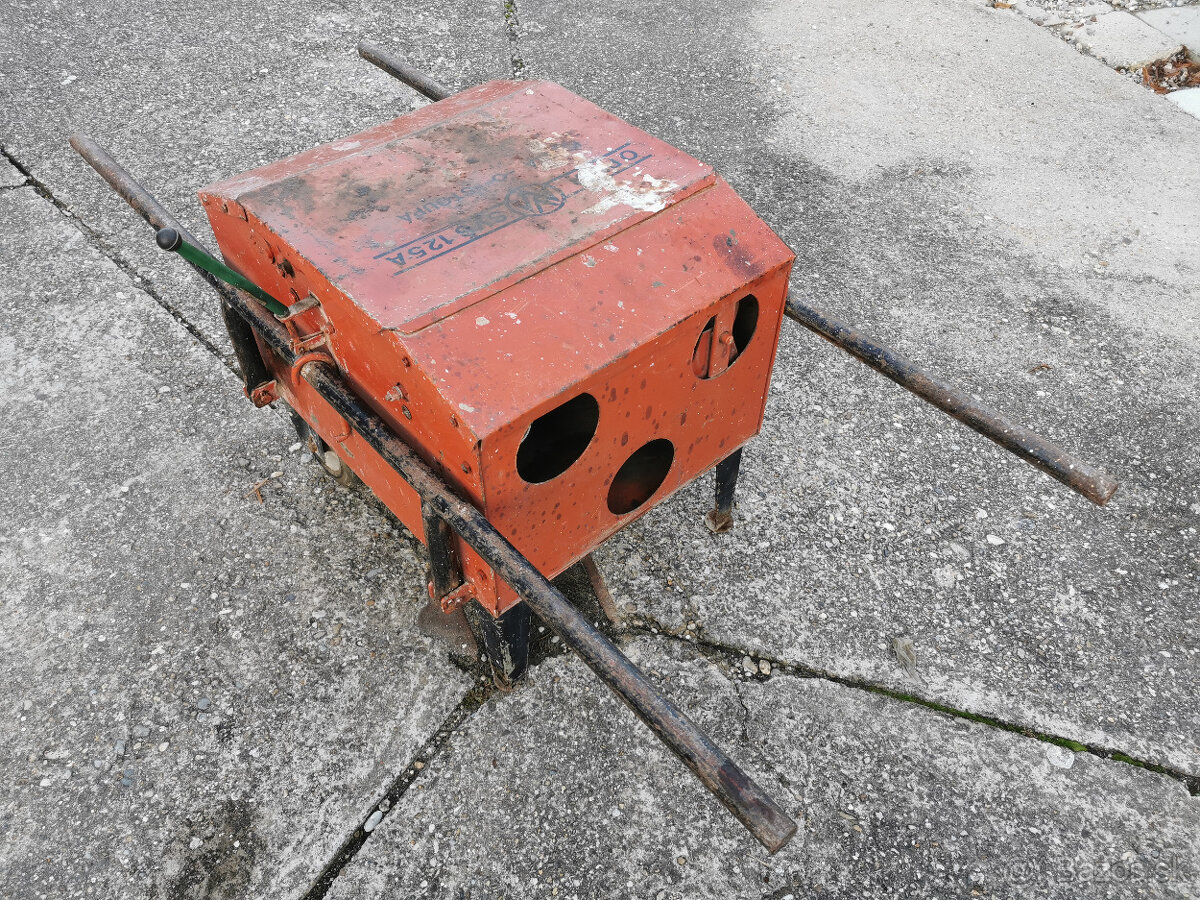 Stavebný výťah SVŠ 125 A - 4