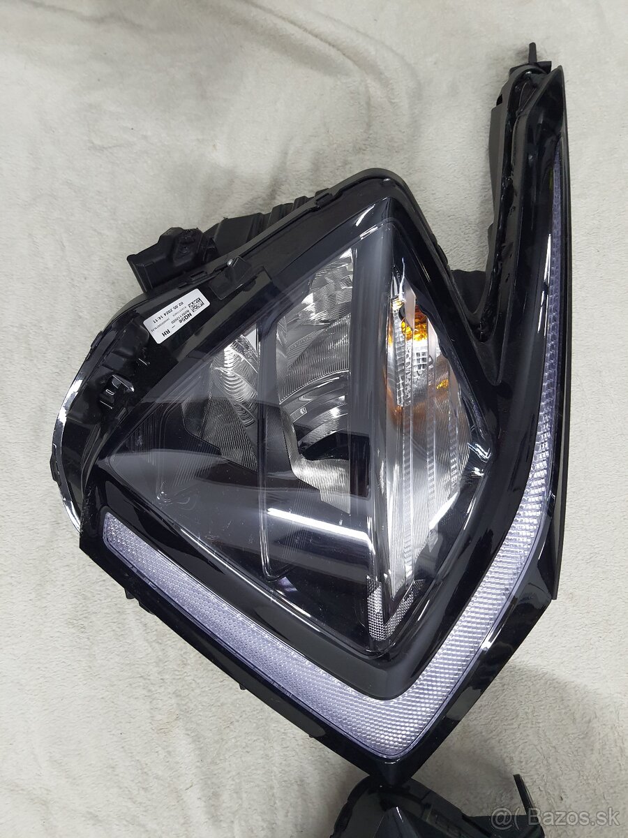 Kia Sportage 5 predne LED svetlá - 4