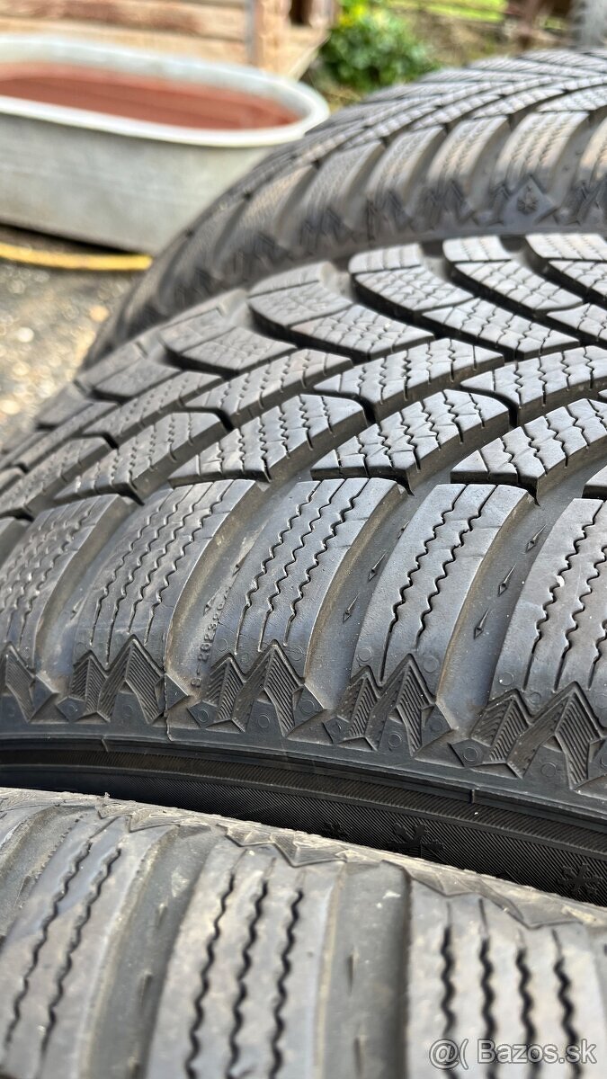 ❄️Pneu 225/55 r17 zimné dot 24 - 4