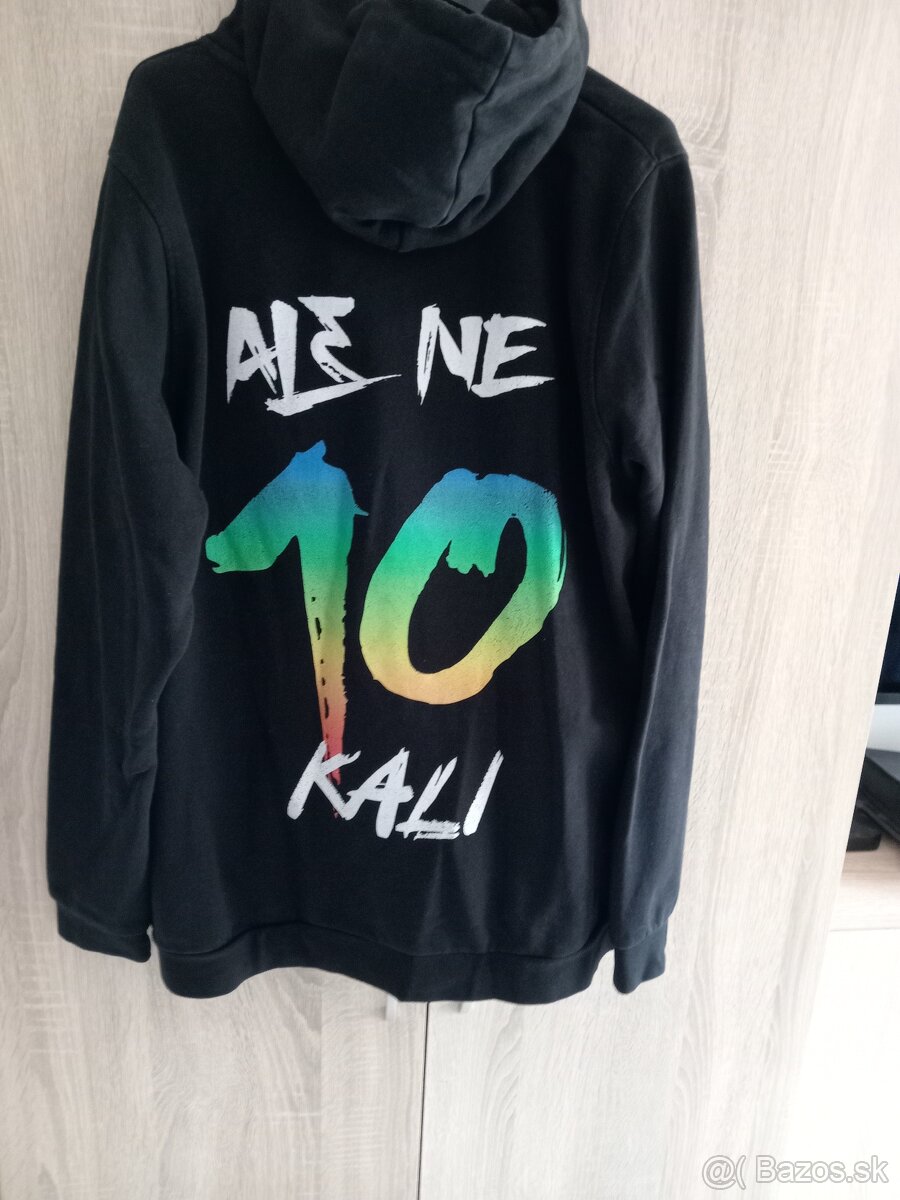 Mikiny a trička kali - 4