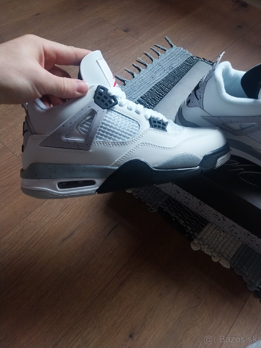 Jordan 4 Retro White cement - 4