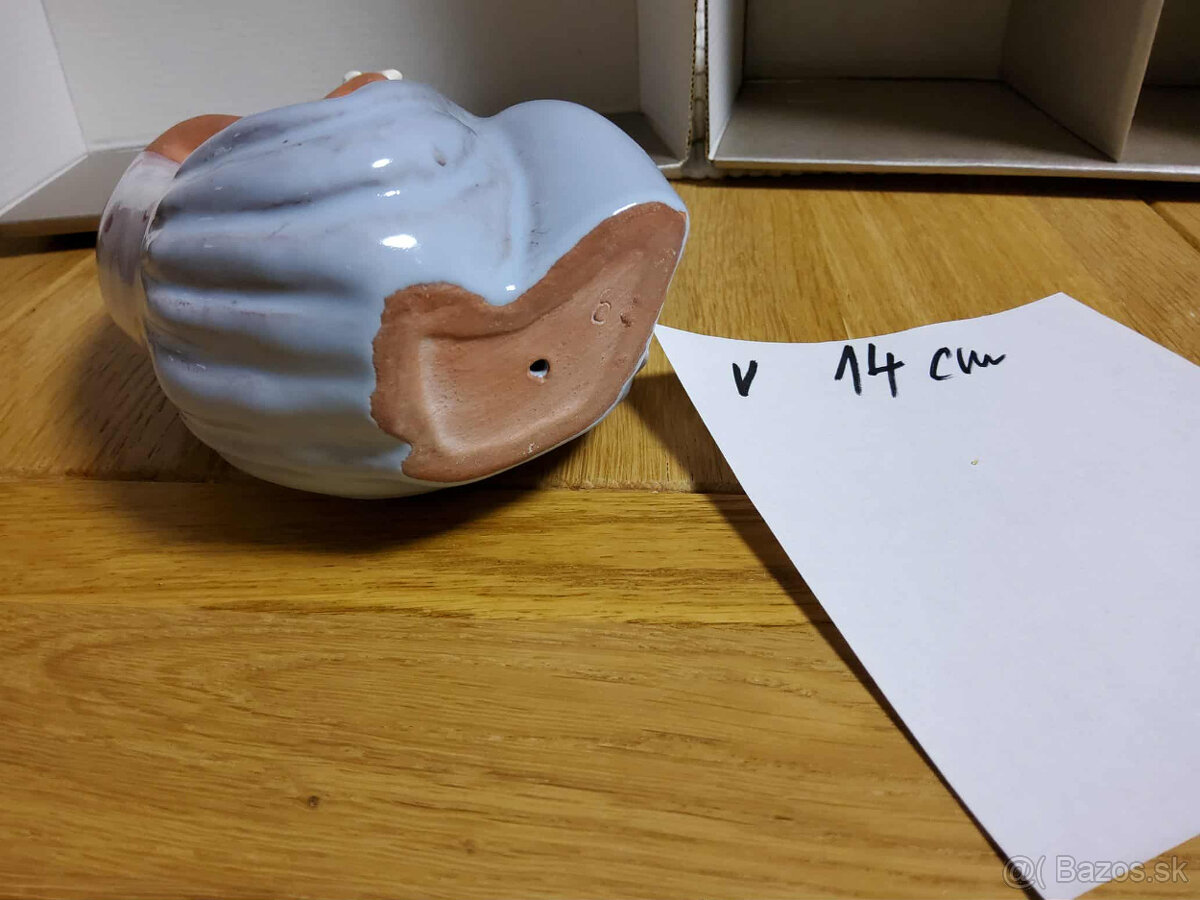 stará keramická soška MK - 4