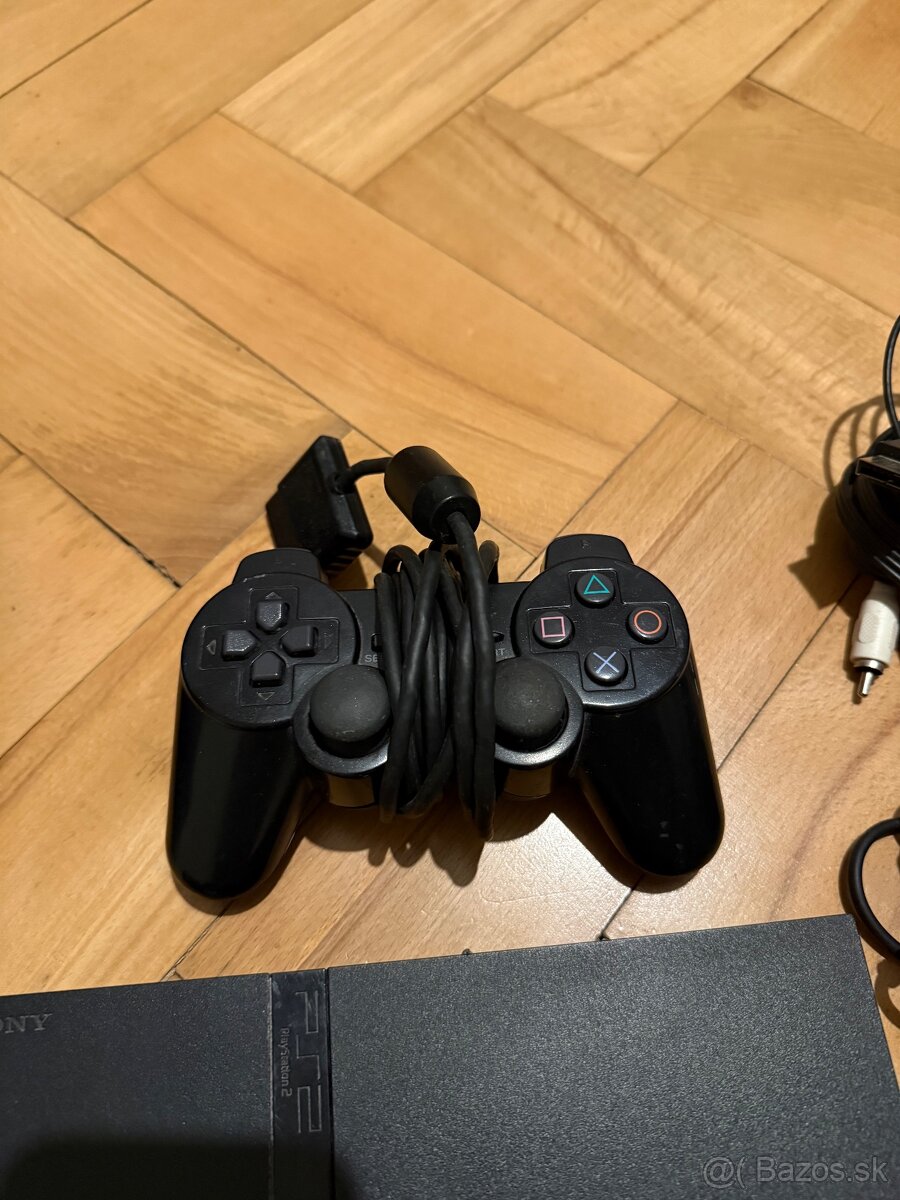 Sony Playstation 2 + dualshock + hry - 4