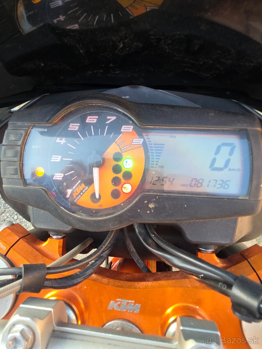 KTM 690 DUKE - 4