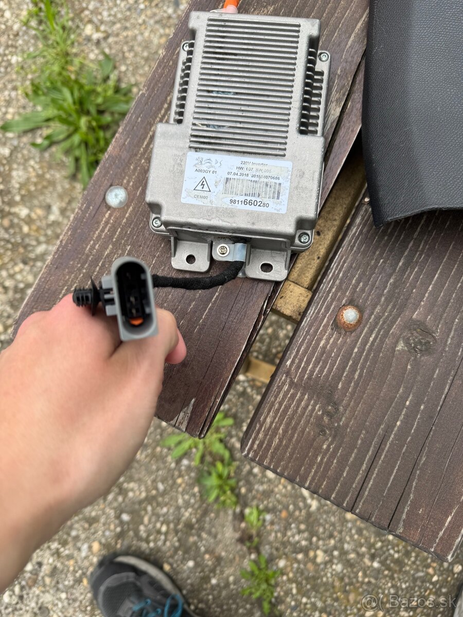 Menič napätia Peugeot 3008/5008 - 4