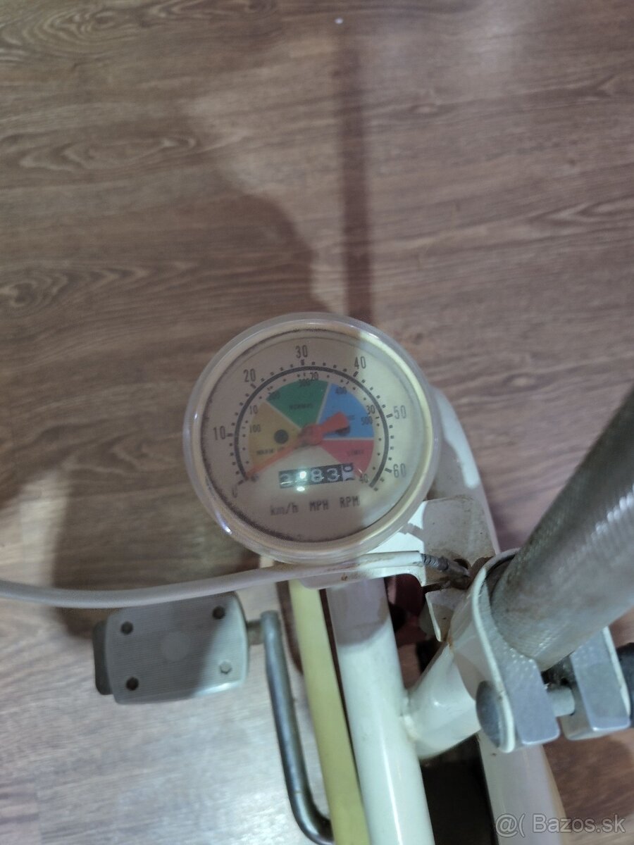 Stacionarny bycikel - 4