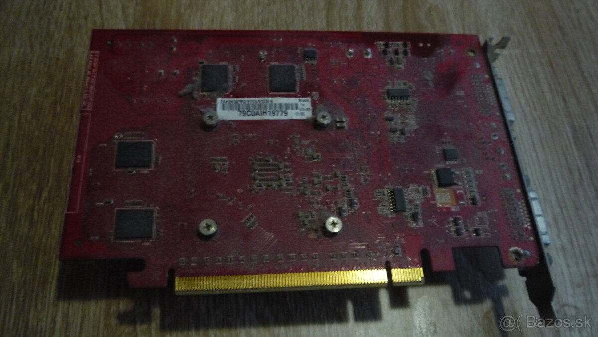 Predam Asus Radeon HD 2600 Pro 512MB Graicke karty - 4