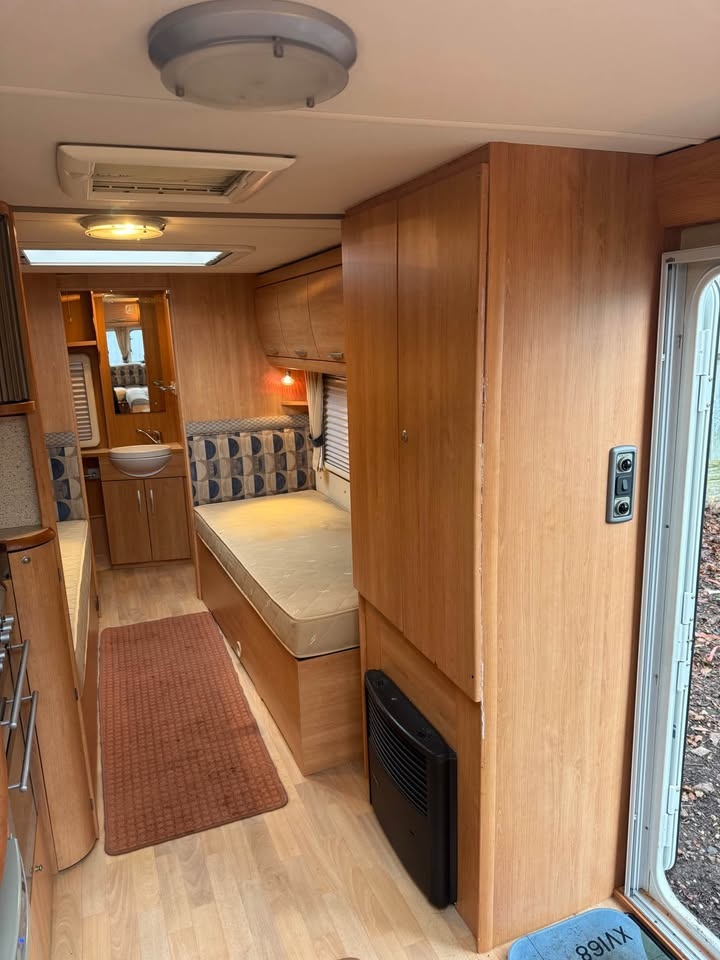 2008 Ace Supreme Superstar KARAVAN - 4