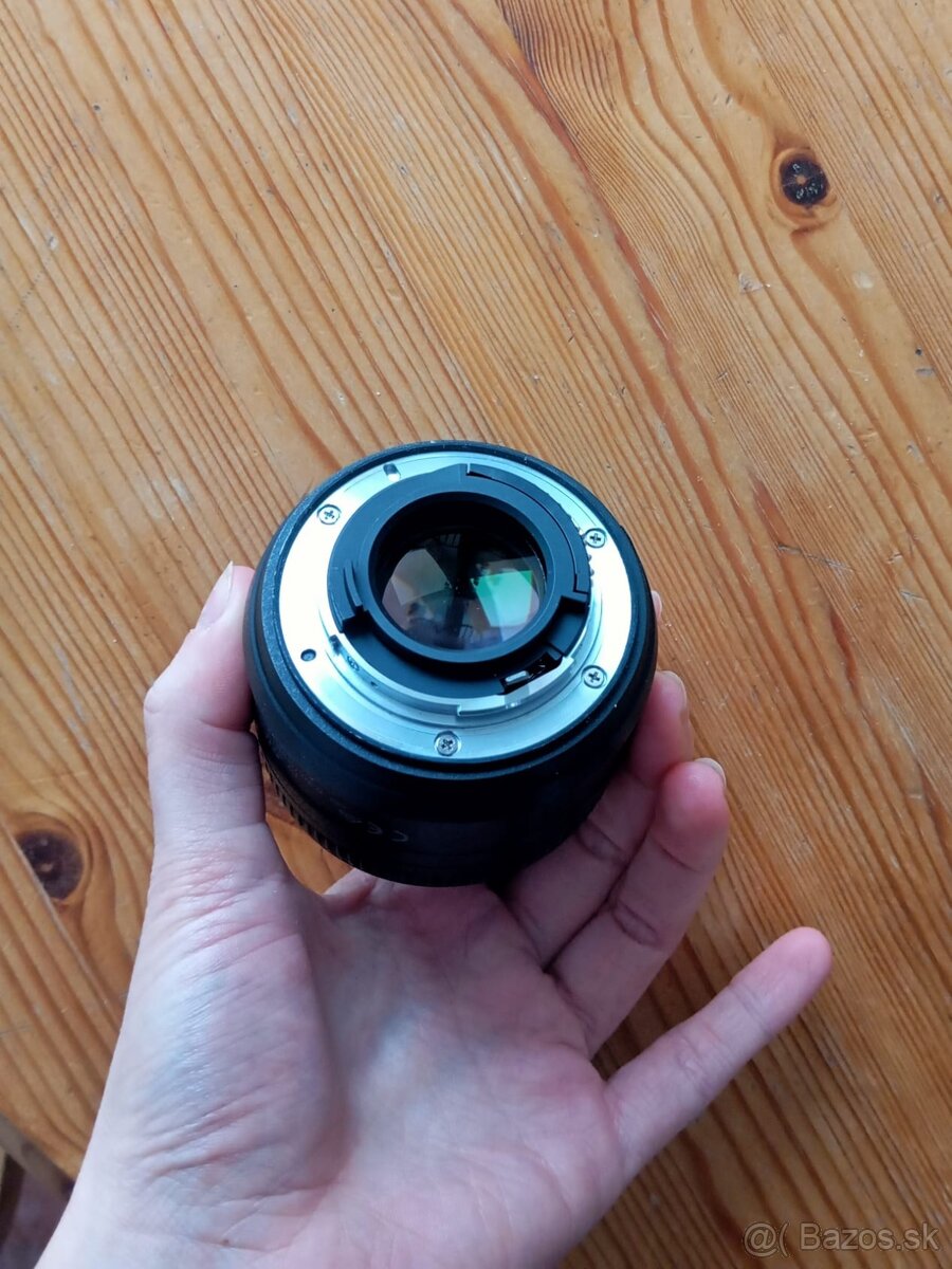 Objektív Nikkor DX 35mm - 4