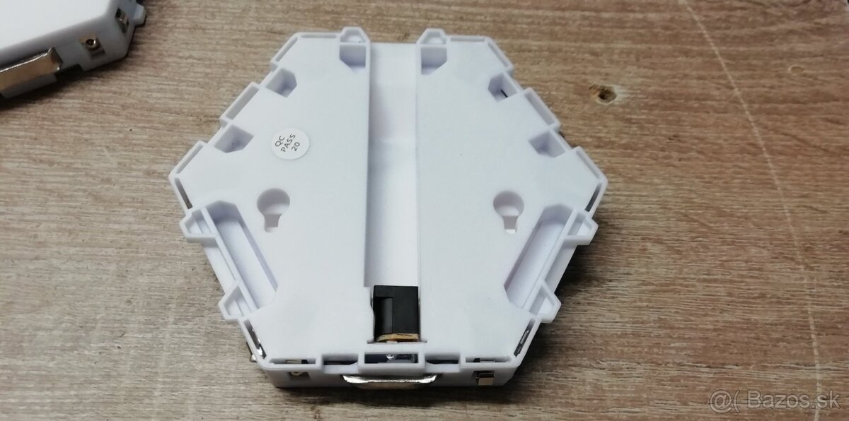 Modulárne LED dotykové svetlá - 4