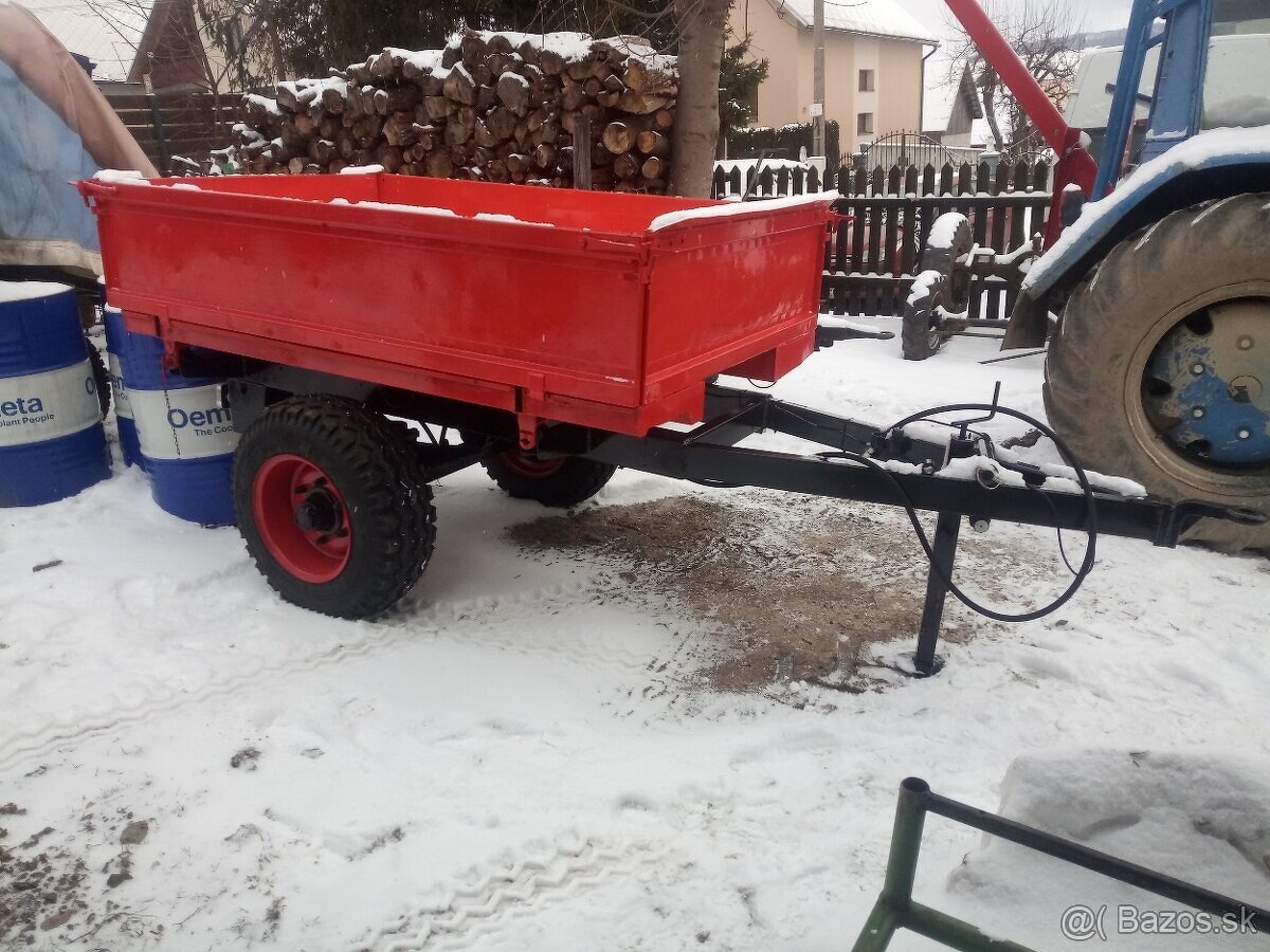 Vlečka vyklapacia vlečka - 4