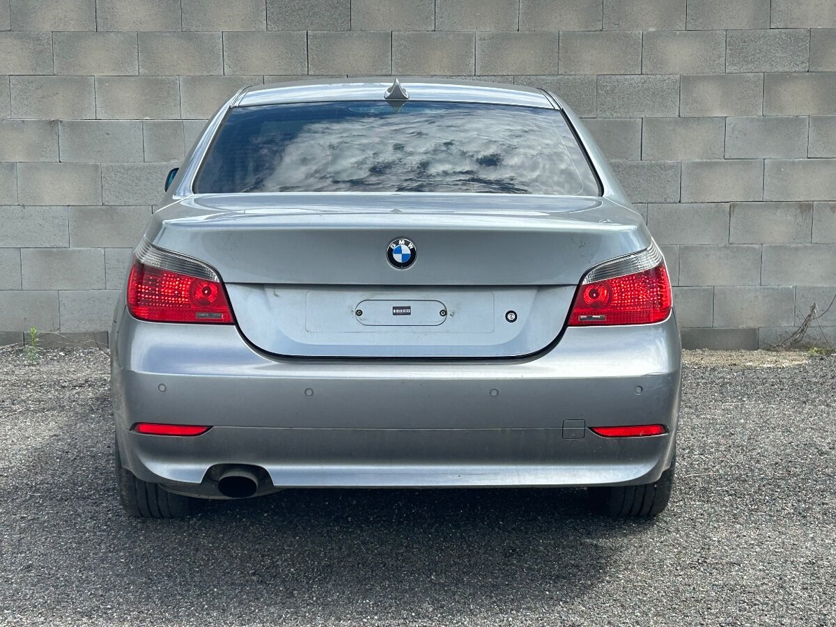 ROZPREDAM BMW E60 520d 120kw - 4