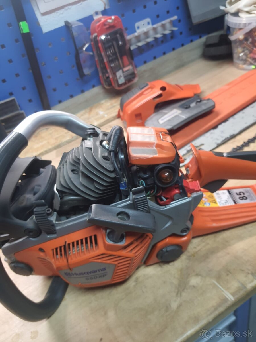 Motorová píla Husqvarna 550 XP - 4
