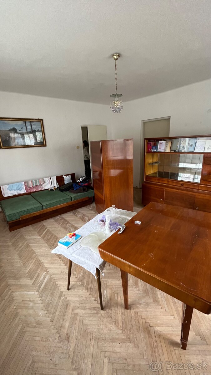 Predám rodinný dom v Dlhej Vsi - 4