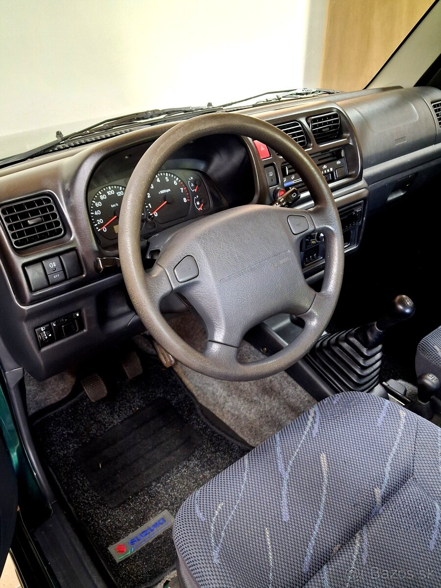 4x4 benzín Suzuki Jimny