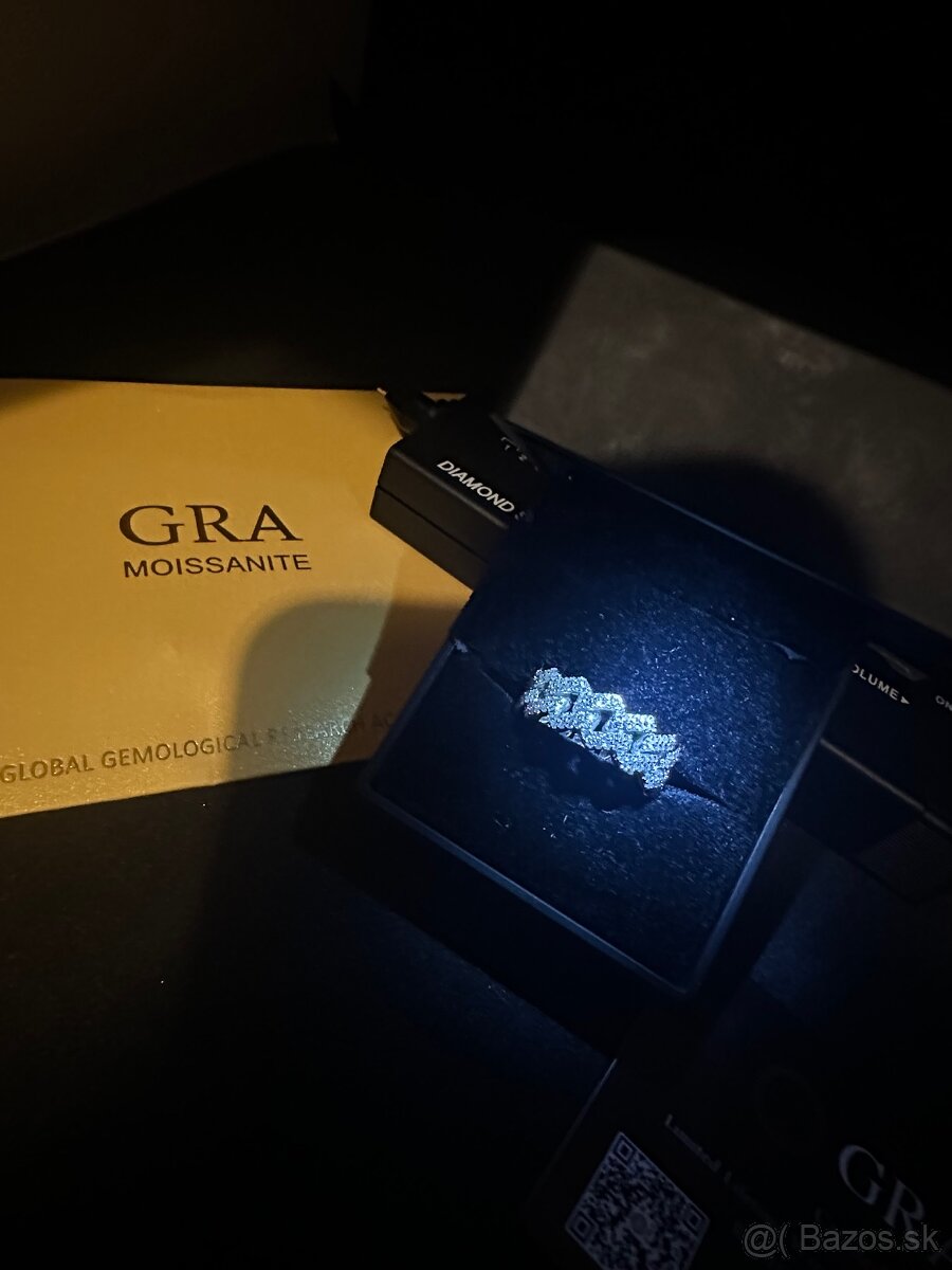 Strieborné šperky s VVS1 moissanitmi - 4