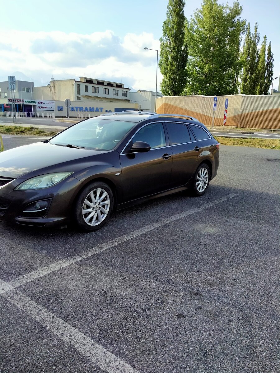 Mazda 6 - 4