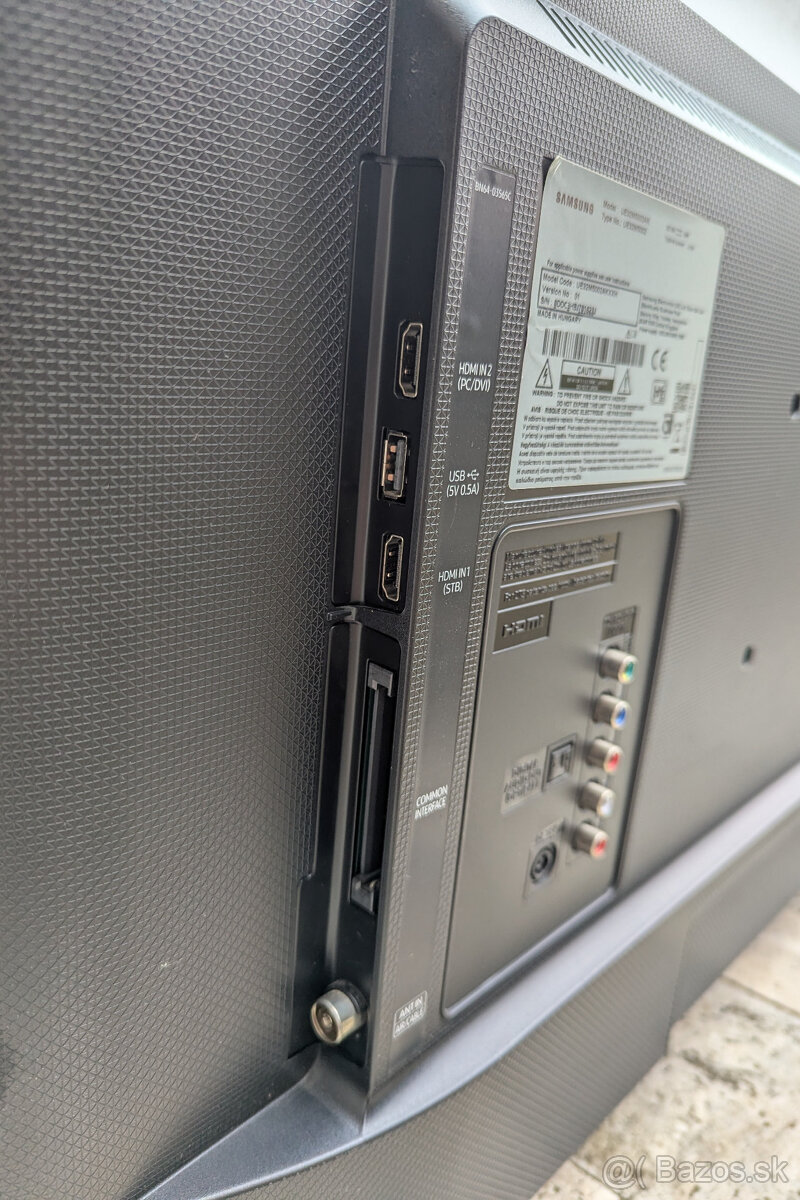 TV Samsung UE32M5002AK (32", Full HD) - 4