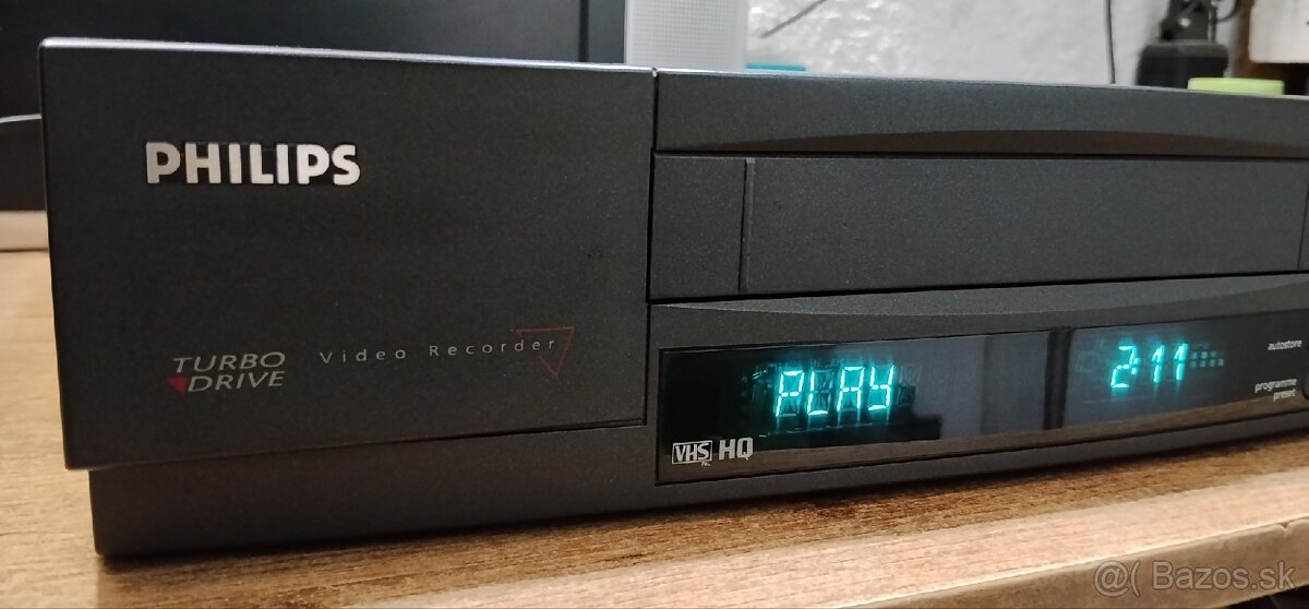 PHILIPS VR451 .... 4 hlavovy videorekorder .... - 4