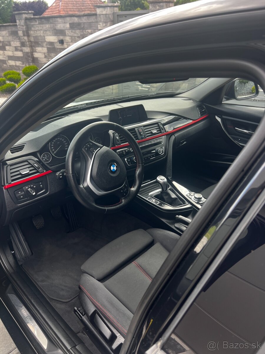 BMW F30 - 4
