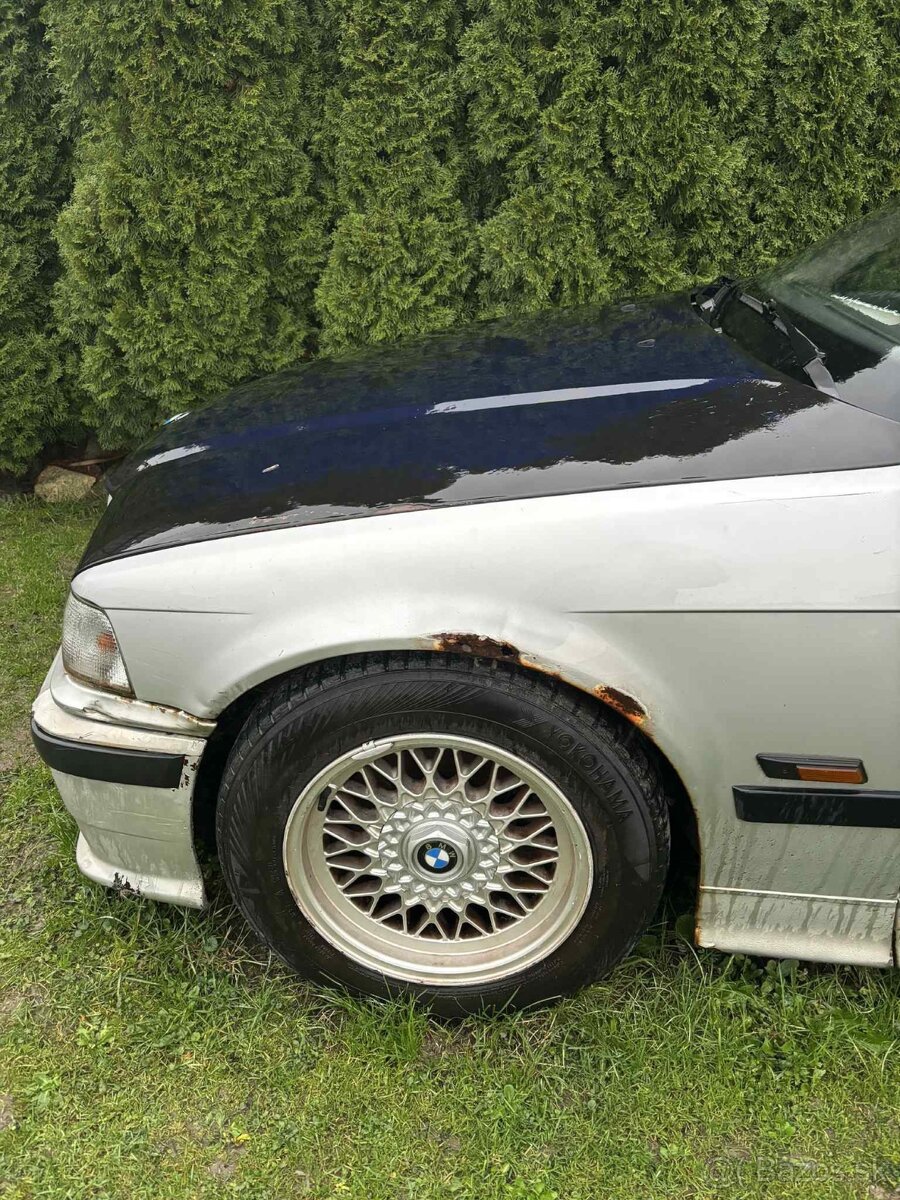 BMW E36 320i sedan – 6-valec, M-packet look - 4