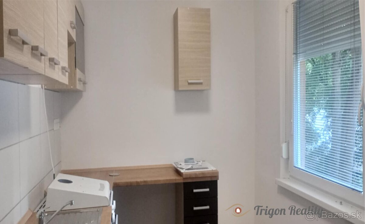 2 izbový novorekonštruovaný byt Komárno Cintorínsky Rad - 4