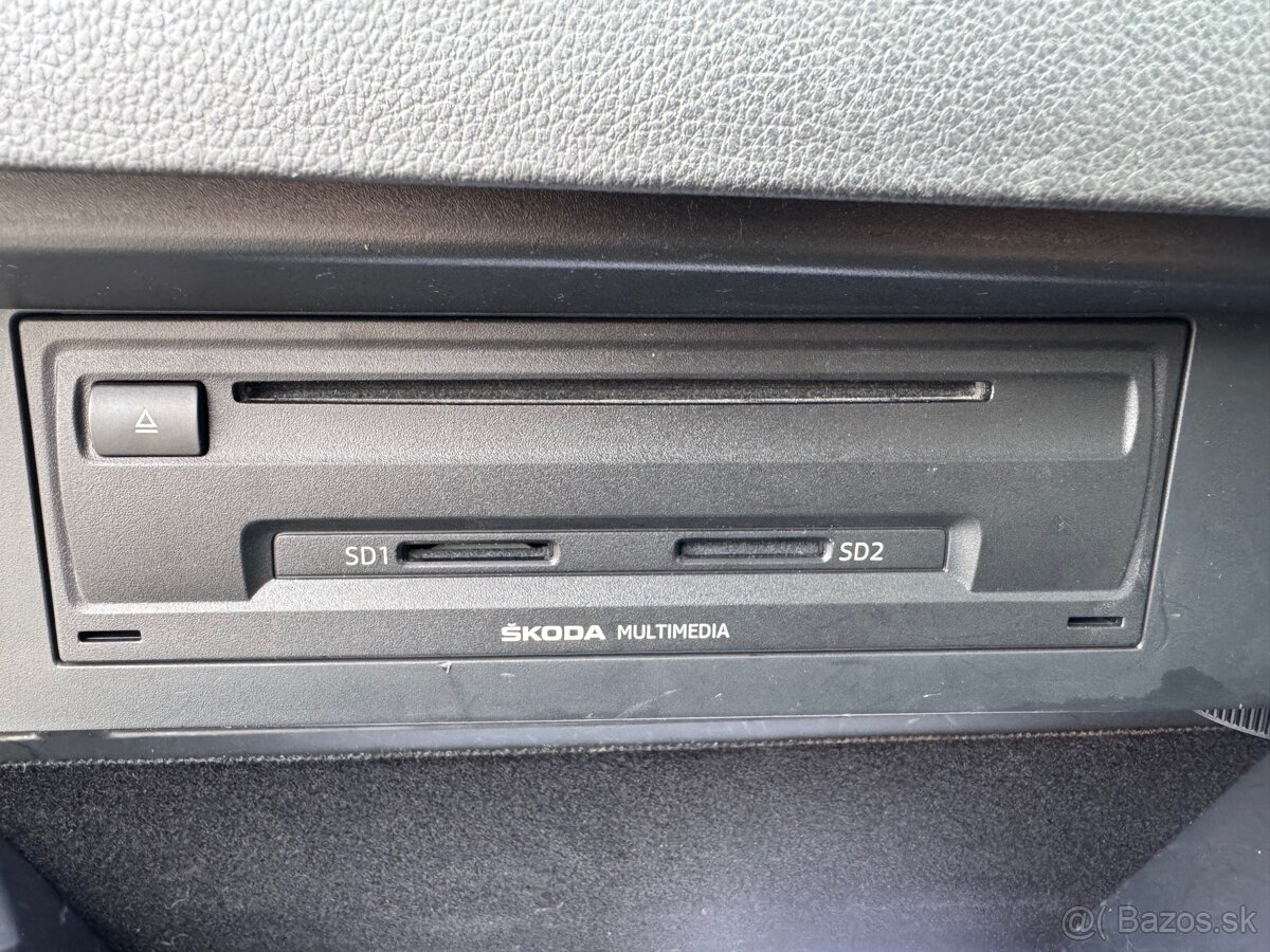 Autoradio amundsen octavia 3 - 4