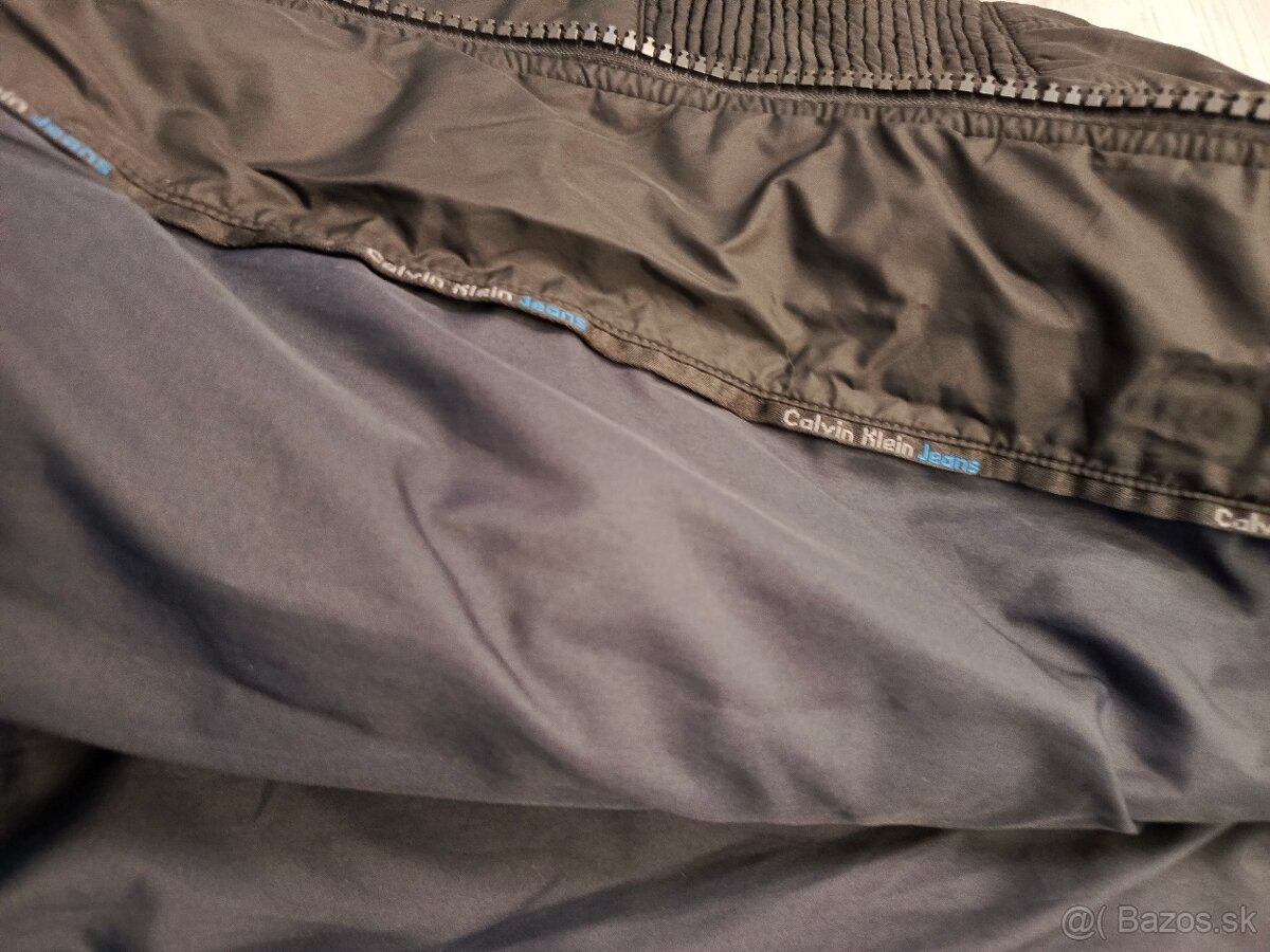 Calvin Klein - 4